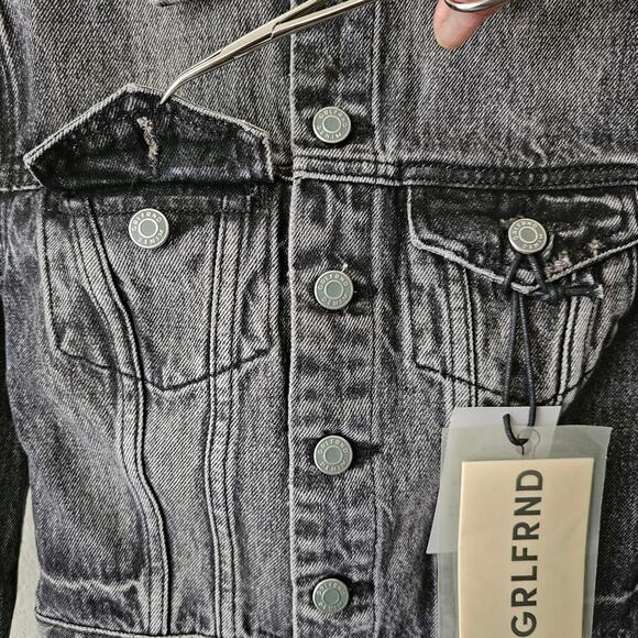 GRLFRND NWT Revolve Maeve Distressed Button Jean Jacket in Phantom Sz XS - Picture 6 of 16